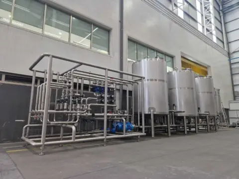 4f507617 7093 430f 872d fcc974d15d65